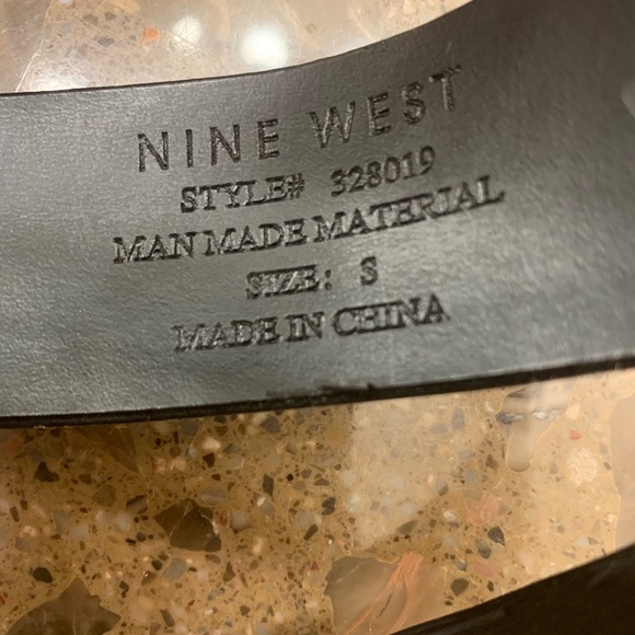 NINE WEST - Ladies faux leather belt -Snake print - Picture 5 of 8